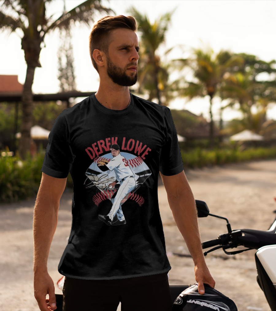 Derek Lowe Number 32 Pitcher Vintage Baseball Action T-Shirt