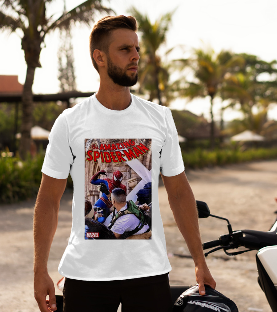 The Amazing Spider Man Marvel Comic Scene T-Shirt
