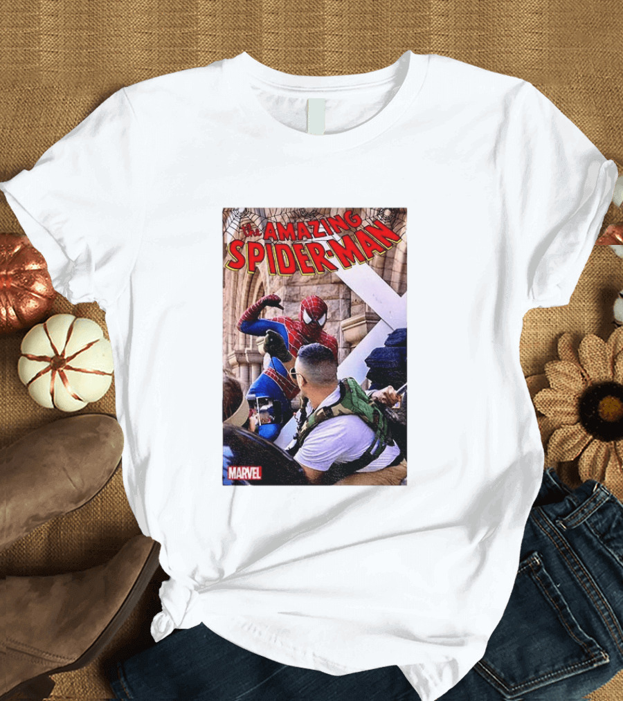 The Amazing Spider Man Marvel Comic Scene T-Shirt