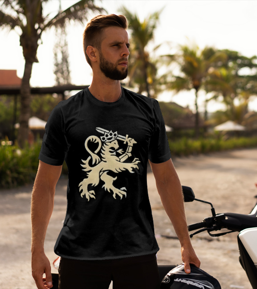 Heraldic Gold Rampant Lion With Crown Sword And Brass Knuckles T-Shirt