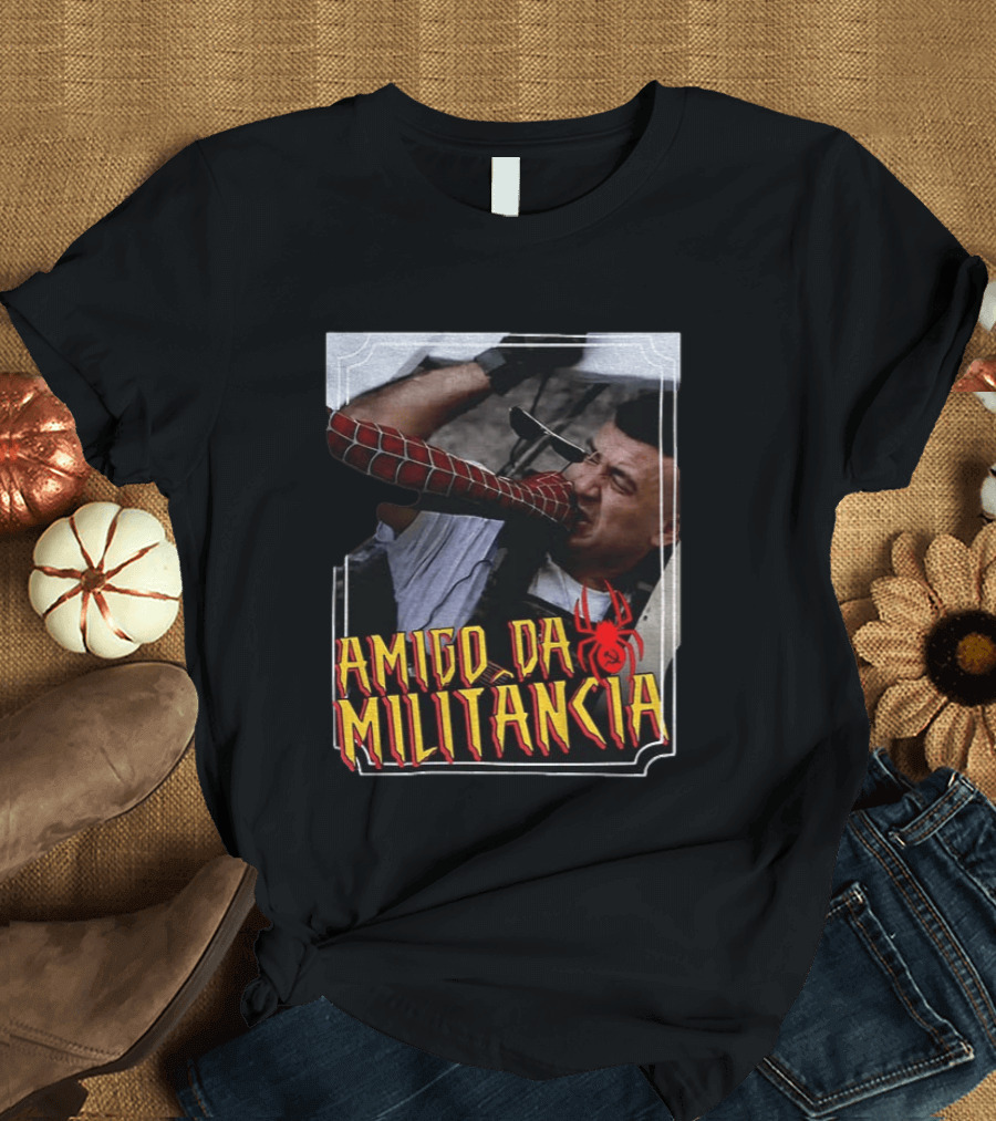 Amigo Da Militância Spider Man Punching T-Shirt