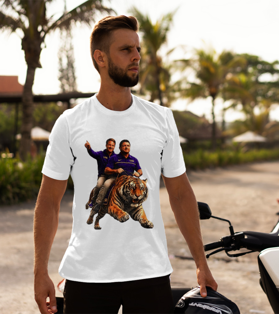 Bayou Brothers Tiger Riding LSU Coach Ed Orgeron Vs Kim Mulkey T-Shirt