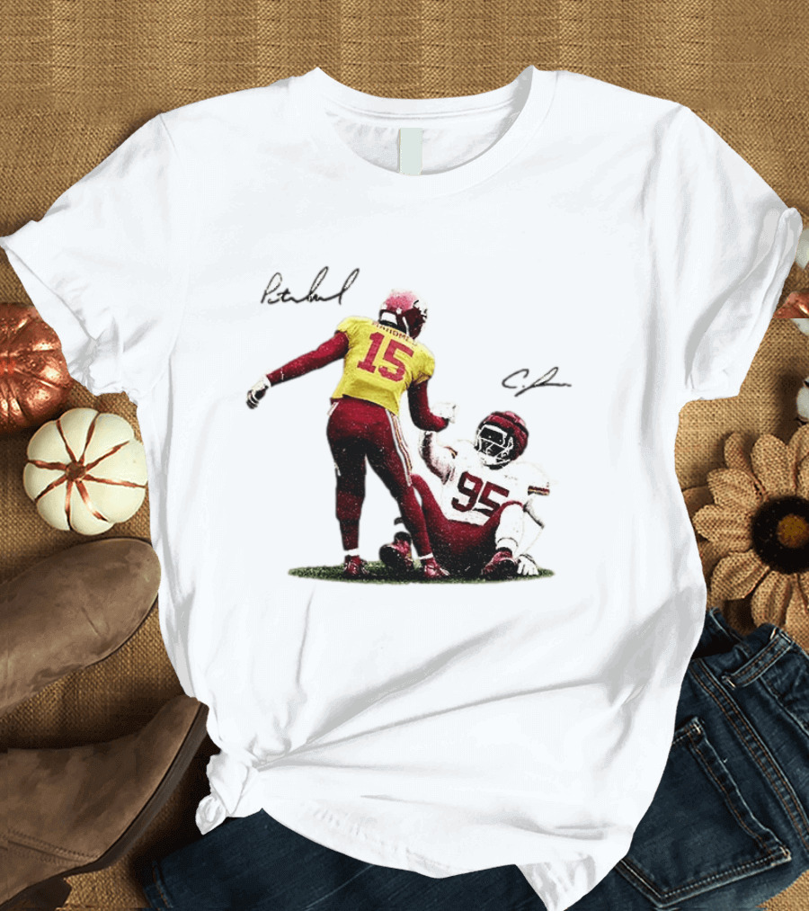 Kansas City Chiefs Mahomes 15 Jones 95 Football Player Signatures T-Shirt