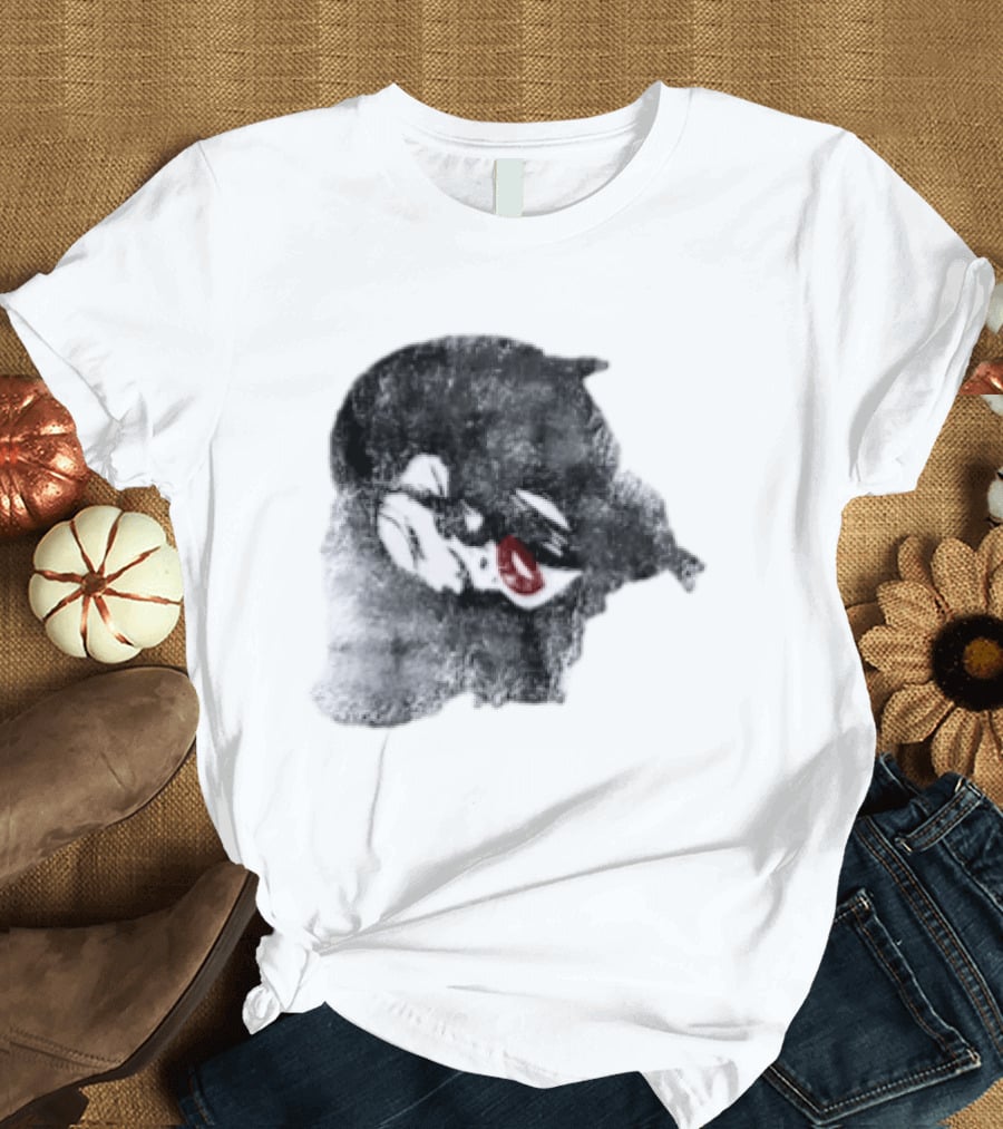 Nessa Barrett Tough Love Off The Shoulder Monochrome Red Lips Sketch T-Shirt
