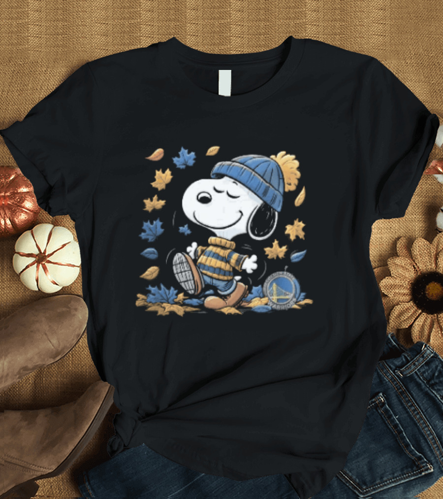 Golden State Warriors NBA Snoopy Autumn Leaves Beanie T-Shirt