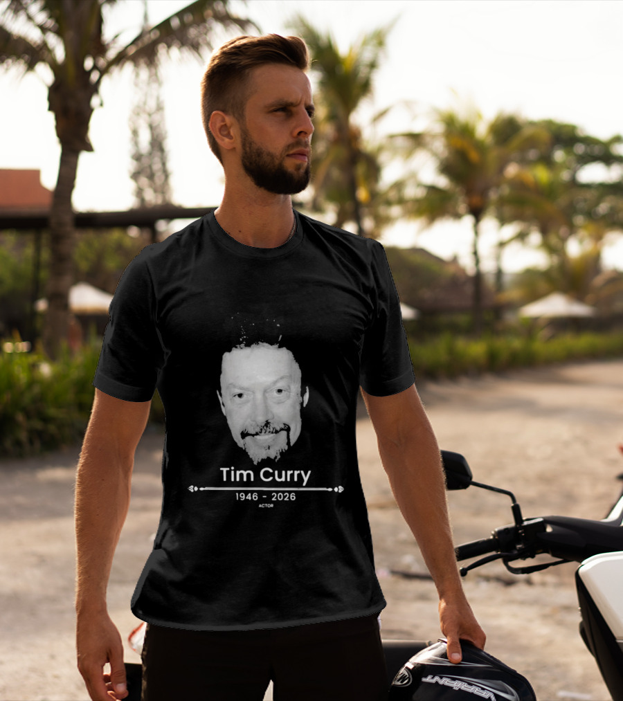 Tim Curry 1946 2026 Actor Face T-Shirt