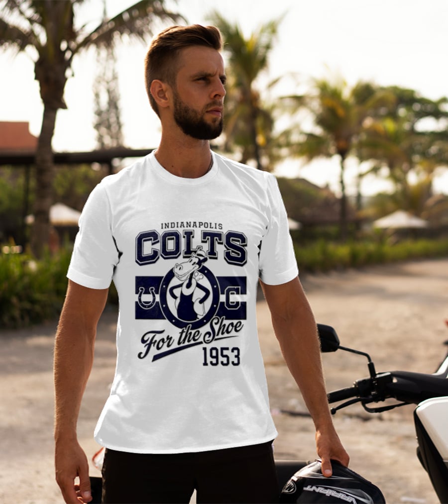 Indianapolis Colts Goofy 1953 For The Shoe T-Shirt
