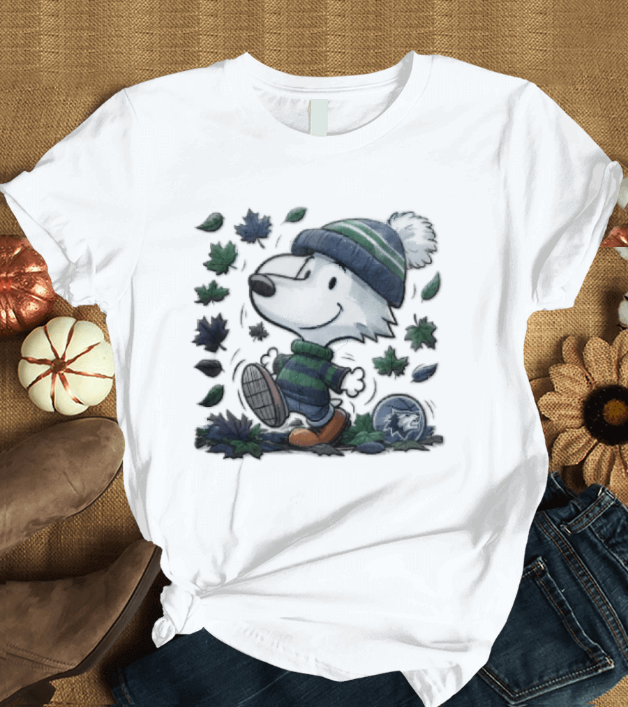 Minnesota Timberwolves Snoopy Beanie Boots Falling Leaves Cartoon T-Shirt