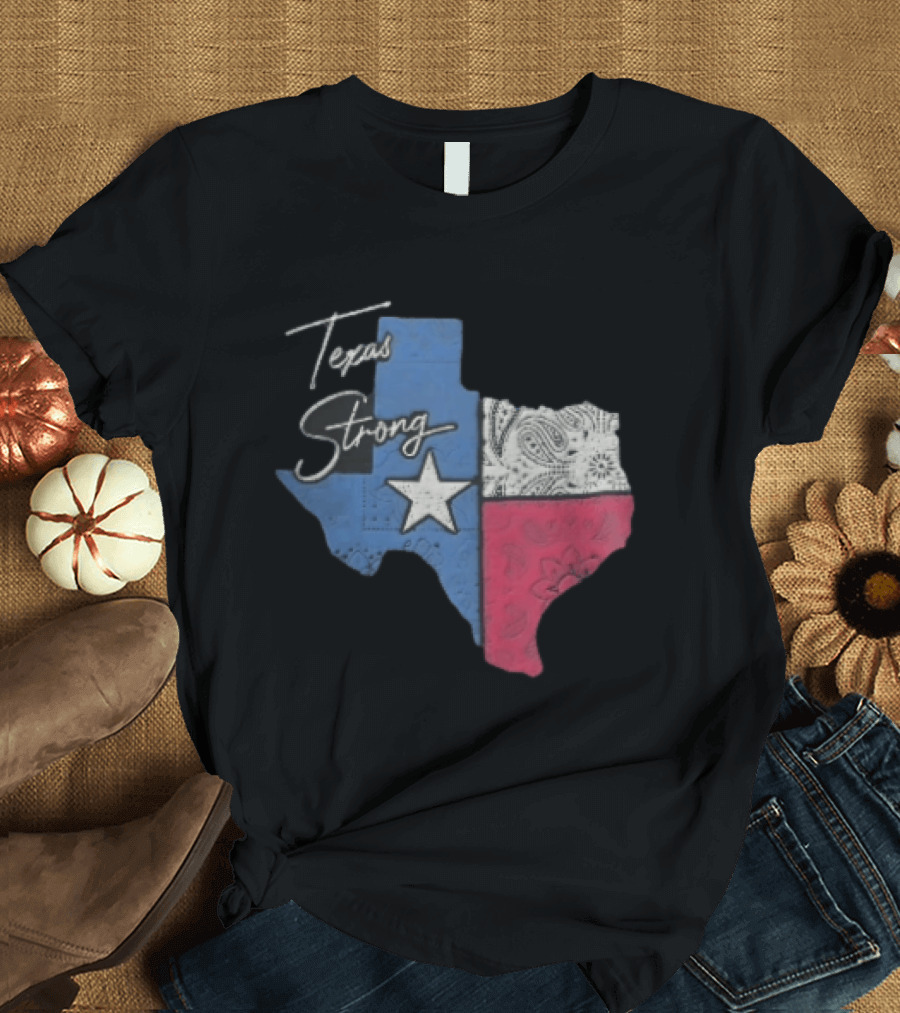 Texas Strong Lone Star Map Paisley Bandana Distressed T-Shirt
