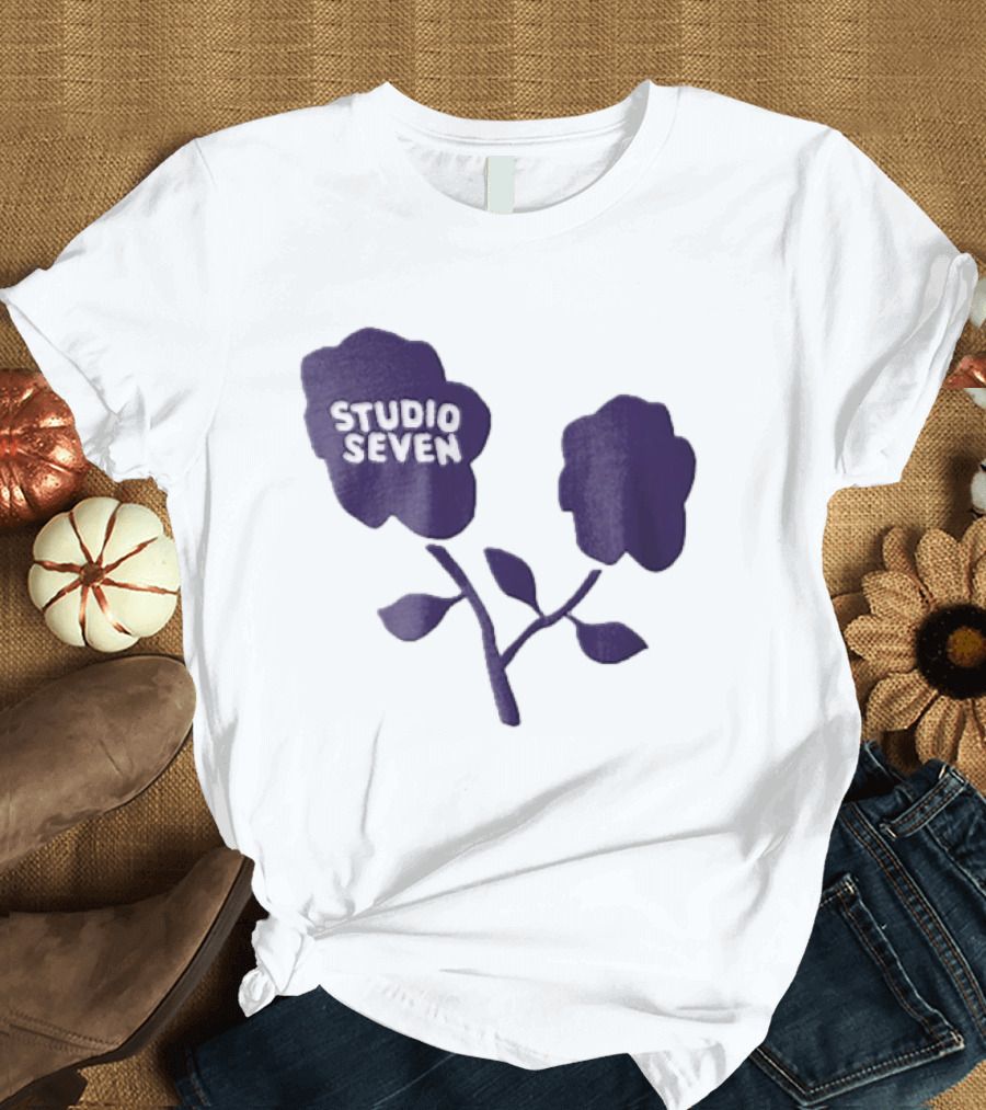 Studio Seven Hand Drawn Purple Flowers Stem Leaves T-Shirt