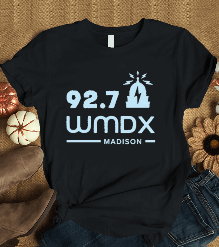 92.7 WMDX Madison Radio Station Civic Media Capitol Dome Lightning T-Shirt