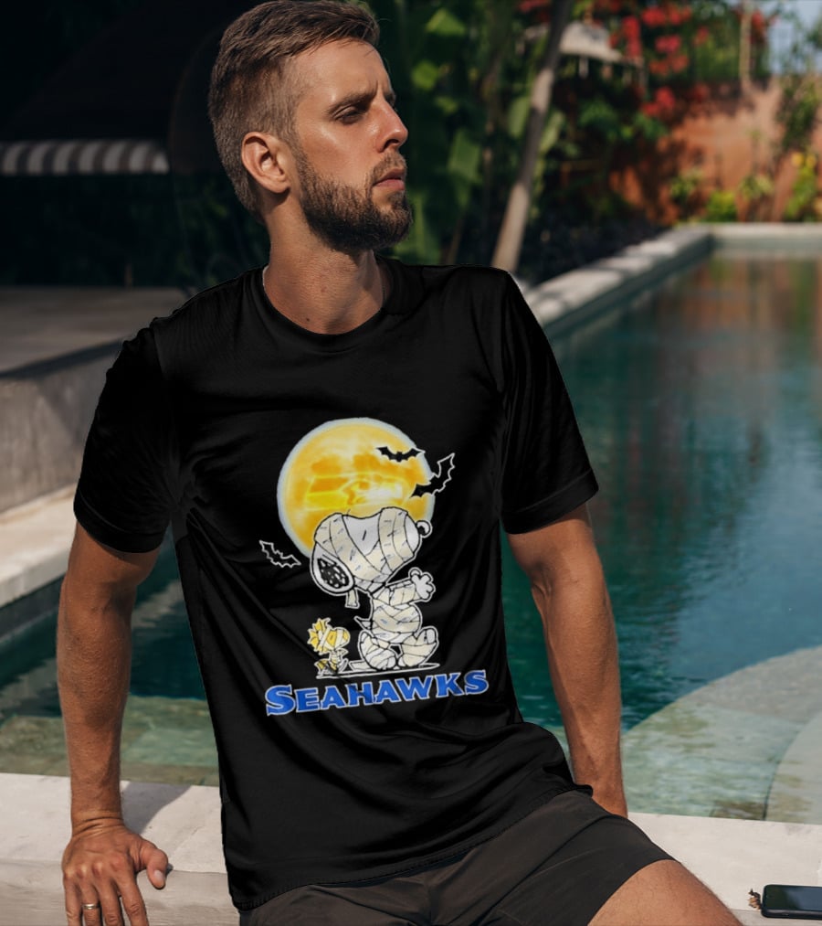 Seattle Seahawks Snoopy Mummy Halloween Moon T-Shirt