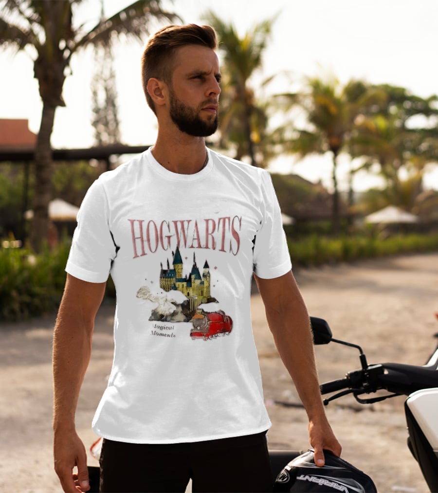 Hogwarts Castle Red Express Steam Train Magical Moments Hedwig Snowy Owl Watercolor T-Shirt
