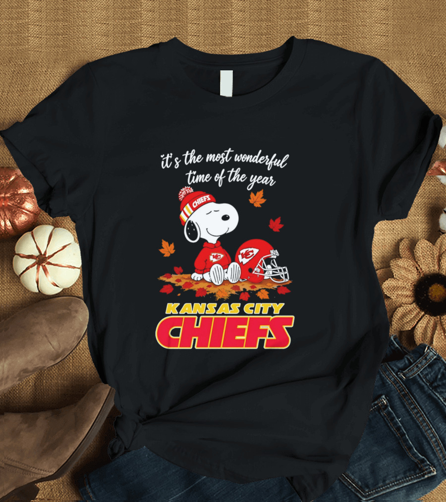 Snoopy Kansas City Chiefs It's The Most Wonderful Time Of The Year T-Shirt