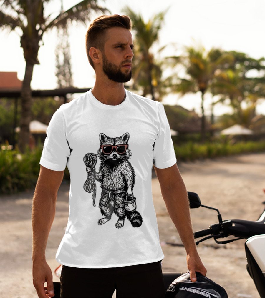 Raccoon Climber Rope Chalk Bag Sunglasses T-Shirt