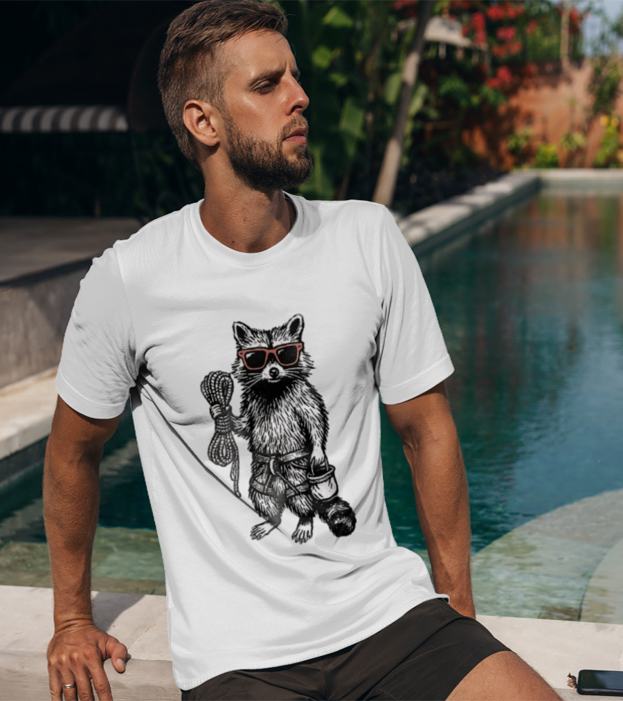 Raccoon Climber Rope Chalk Bag Sunglasses T-Shirt