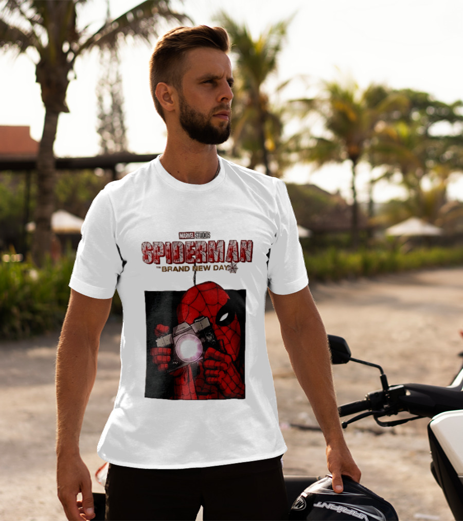 Marvel Studios Spiderman The Brand New Day Masked Hero Camera Flash T-Shirt