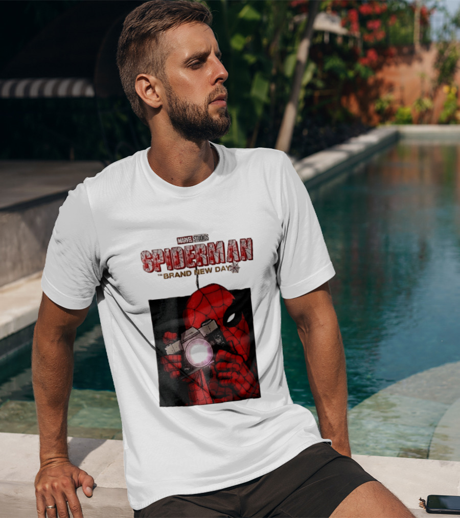 Marvel Studios Spiderman The Brand New Day Masked Hero Camera Flash T-Shirt