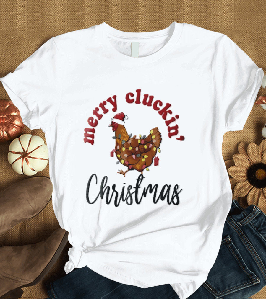 Merry Cluckin Christmas Chicken Santa Hat Colorful String Lights T-Shirt