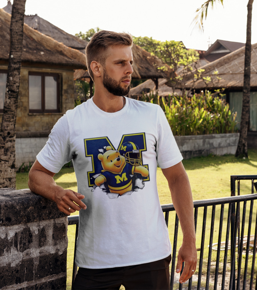 Winnie The Pooh Michigan Wolverines Football M Helmet T-Shirt