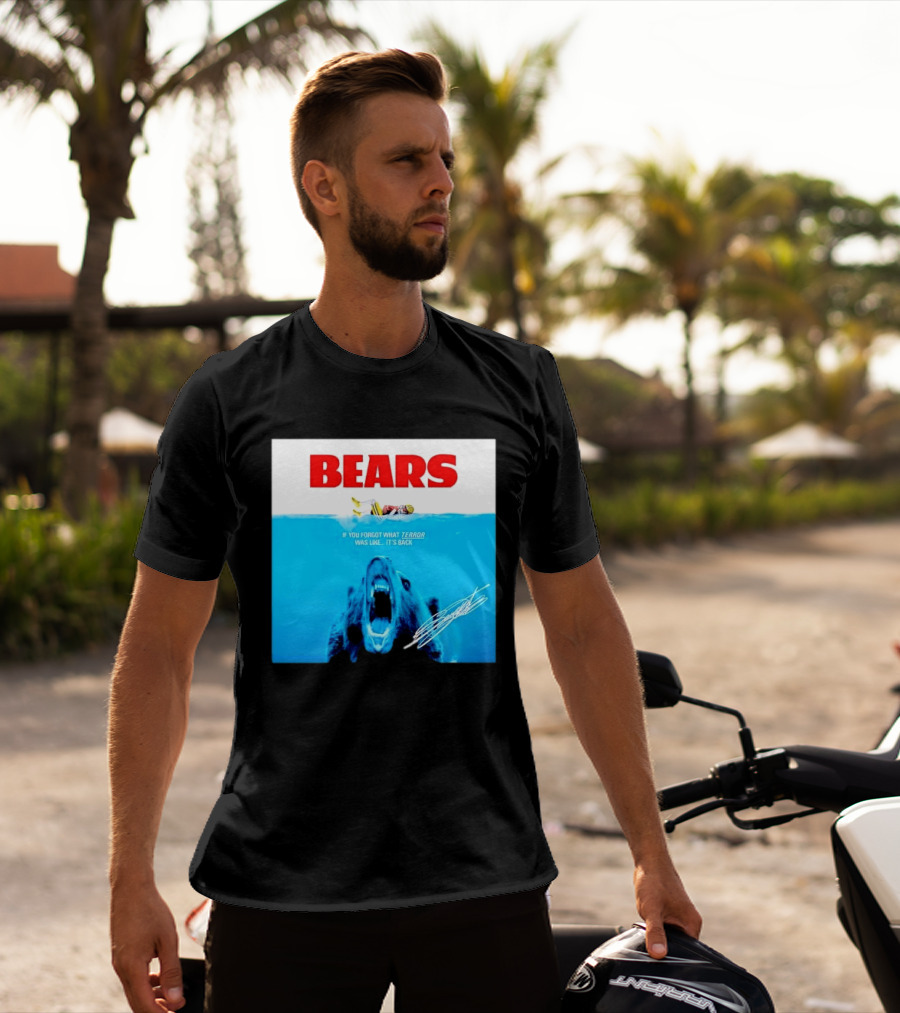 BEARS Caleb Williams Green Bay Packers Player Swimming Bear If You Forgot What Terror Was Like It's Back Chicago Bears T-Shirt