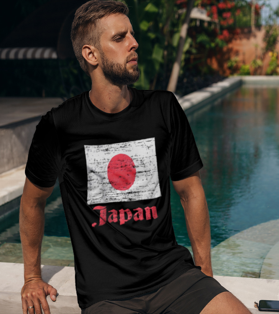 Japan Flag Distressed Style Red Dot Vintage Look T-Shirt