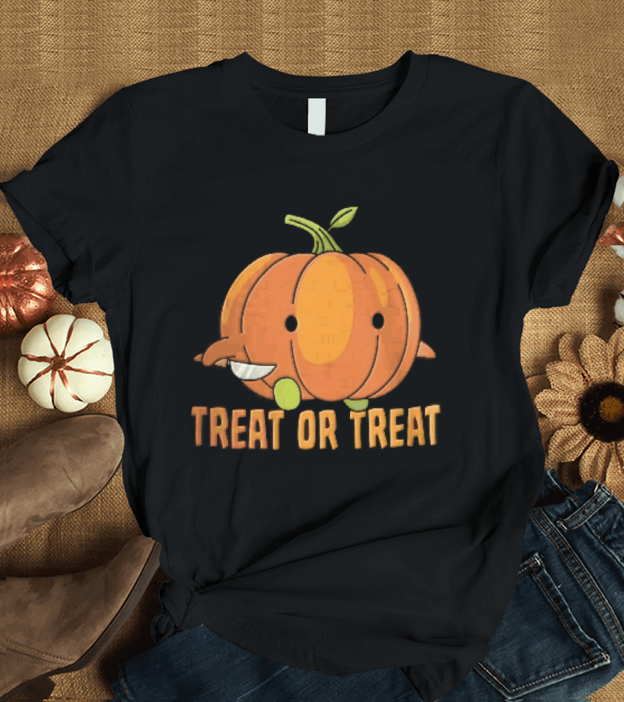 Treat Or Cartoon Pumpkin Holding Small Knife T-Shirt