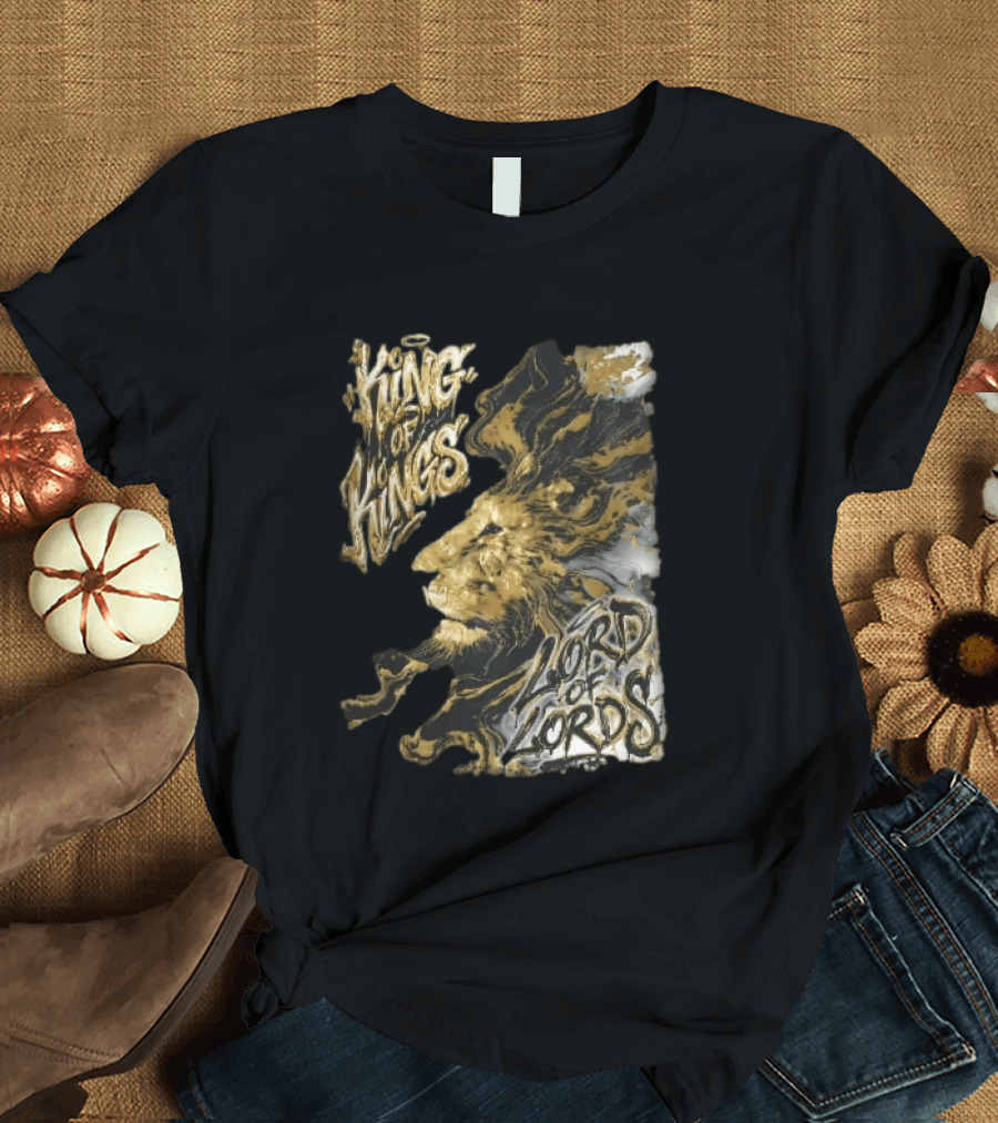 King Of Kings Lord Of Lords Golden Lion Swirling Mane T-Shirt