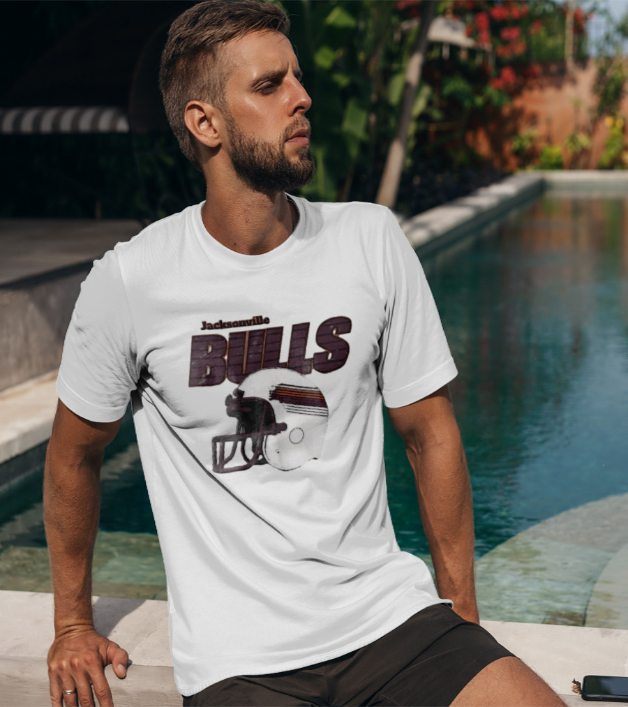 Jacksonville Bulls USFL Distressed Football Helmet T-Shirt