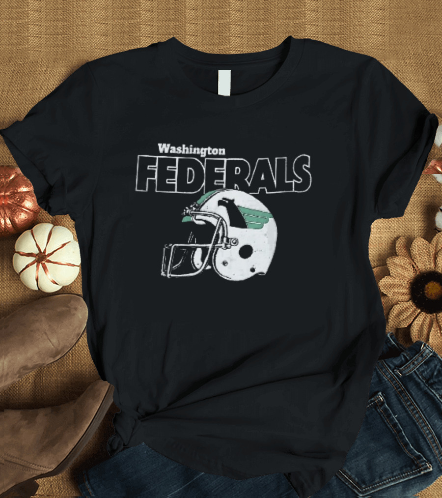 Washington Federals Distressed Football Helmet Green Eagle T-Shirt