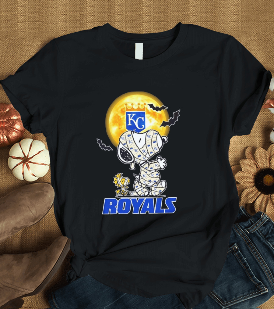 Kansas City Royals Snoopy Woodstock Mummy Halloween Moon Bats T-Shirt