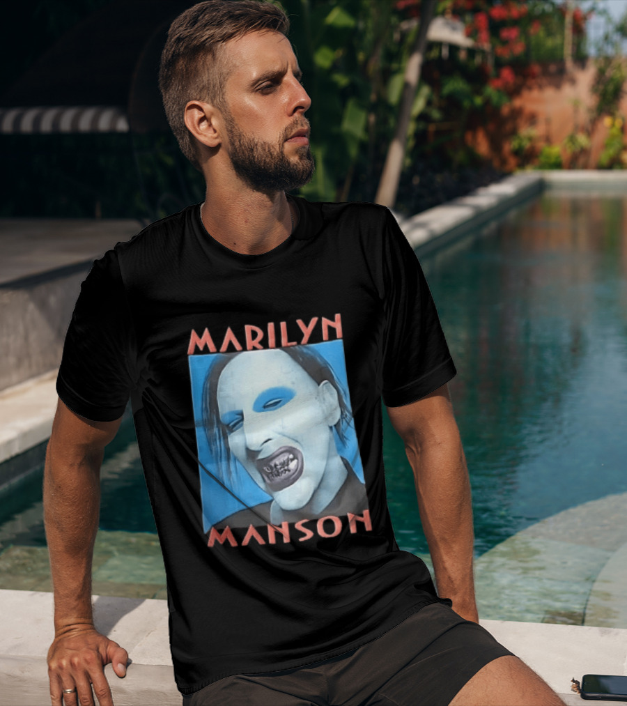 Marilyn Manson Blue Makeup Metallic Teeth Grimace T-Shirt