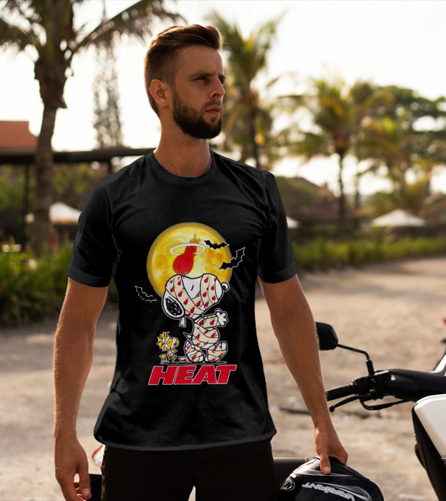 Miami Heat Snoopy Woodstock Mummy Halloween Moon Bats T-Shirt