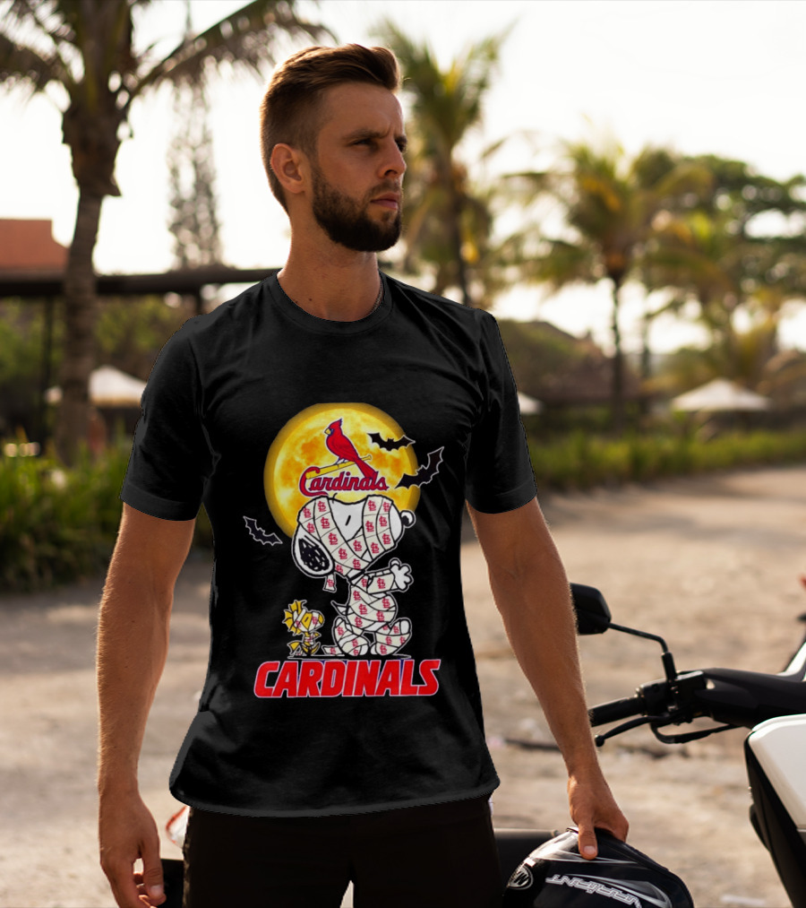 St. Louis Cardinals Snoopy Woodstock Mummy Halloween Moon Bats T-Shirt