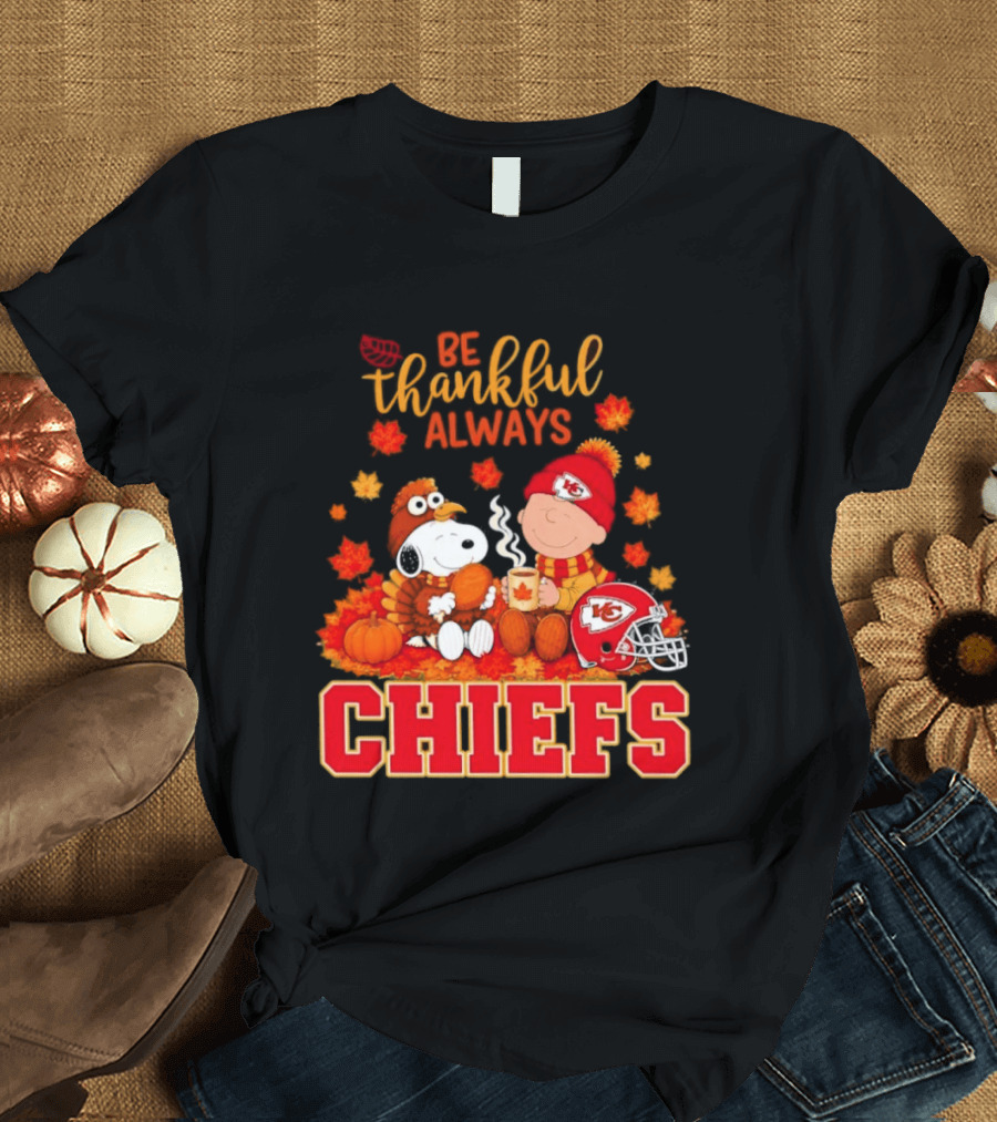 Be Thankful Always Snoopy Charlie Brown Chiefs Fall Leaves T-Shirt