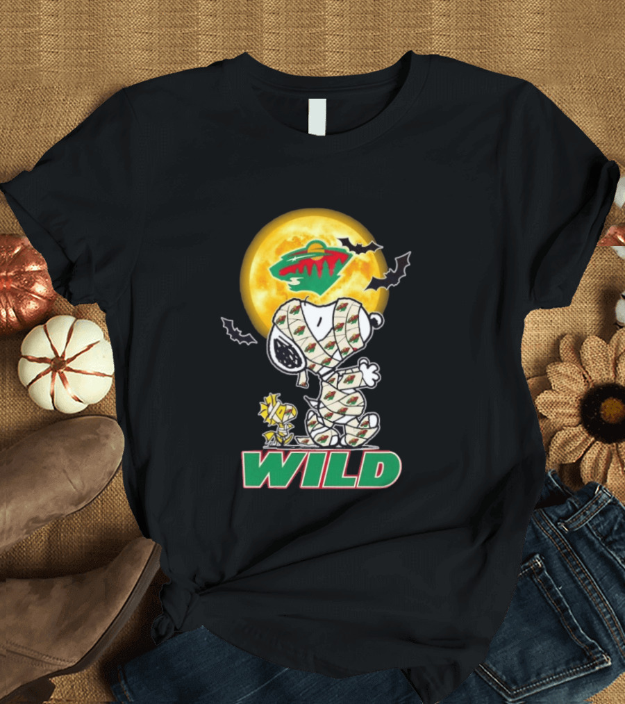 Minnesota Wild Snoopy Woodstock Mummy Halloween Moon Bats T-Shirt