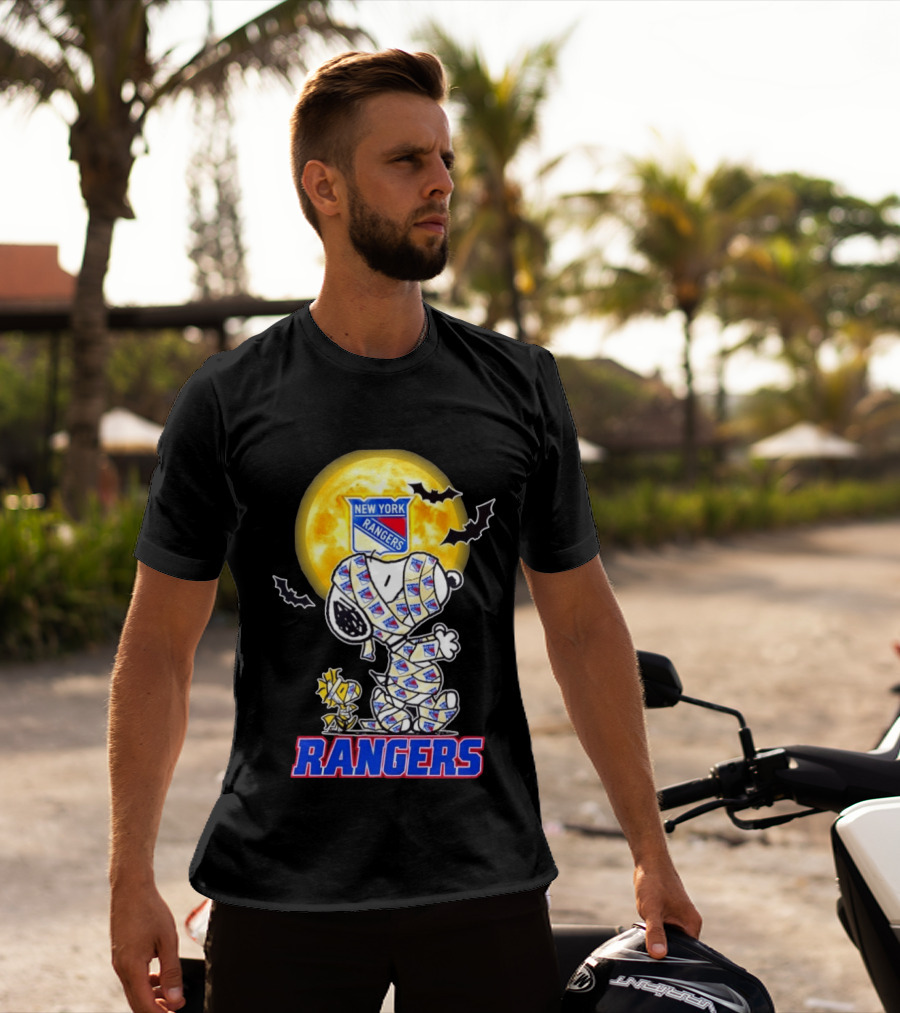 New York Rangers Snoopy Woodstock Cosplay Mummy Halloween Moon Bats T-Shirt