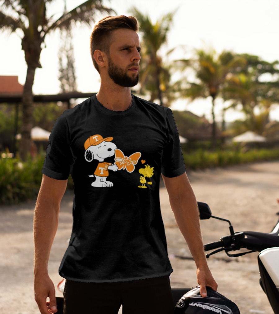 Snoopy Tennessee Volunteers Dolly Parton Woodstock Butterfly T-Shirt