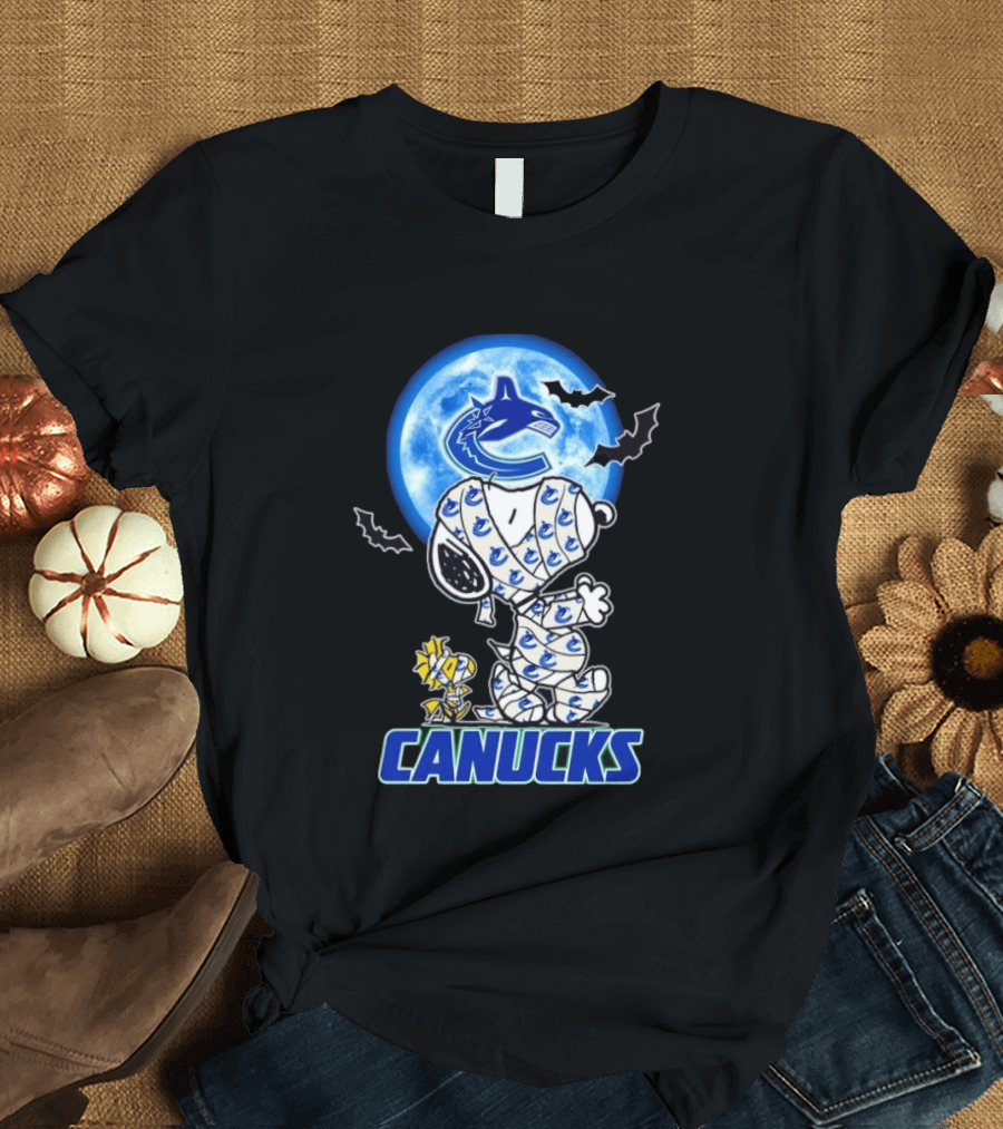 Vancouver Canucks Snoopy And Woodstock Mummy Halloween T-Shirt