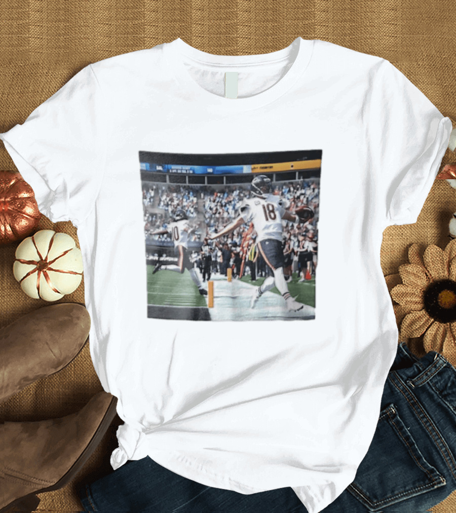 Chicago Bears Caleb Williams Rome Odunze Players Photo NFL Football Action T-Shirt