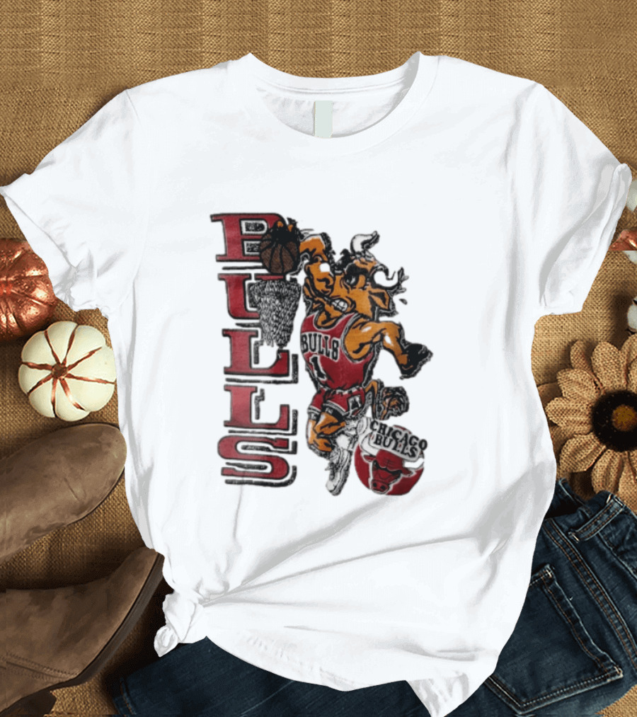 Chicago Bulls Bull Dunking Basketball Hoop NBA Cartoon Caricature T-Shirt