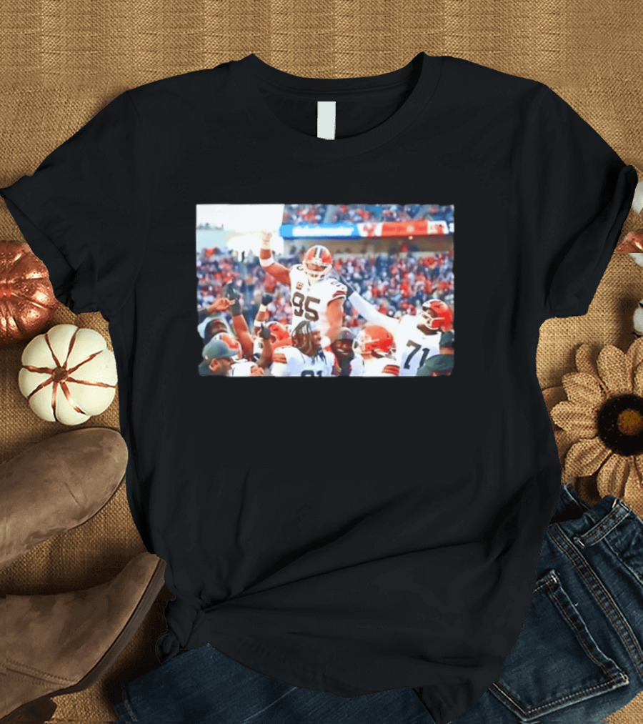 Cleveland Browns Myles Garrett Sacks Record Celebration NFL Football Triumph T-Shirt