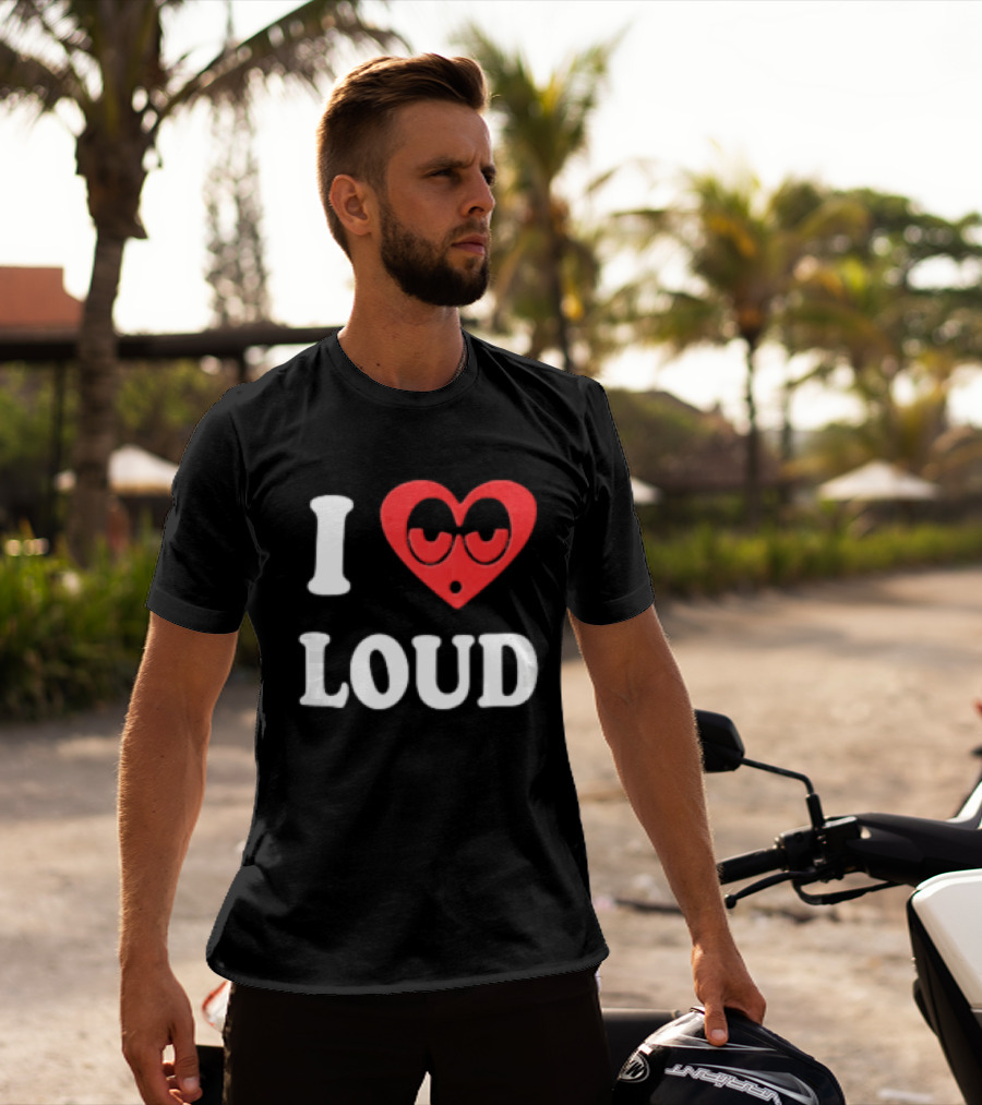 I Love Loud Red Heart Droopy Eyes Cartoon T-Shirt