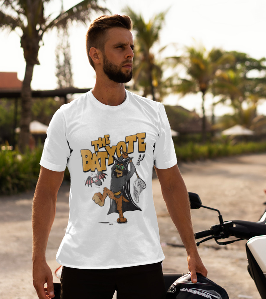 The Bat Yote Coyote Butterfly Net Creature Cartoon San Antonio Spurs NBA T-Shirt