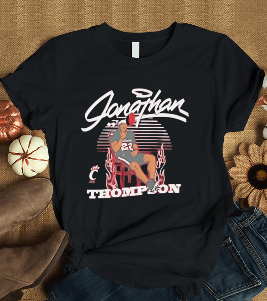 Jonathan Thompson Cincinnati Bearcats Football Player 22 Casual T-Shirt