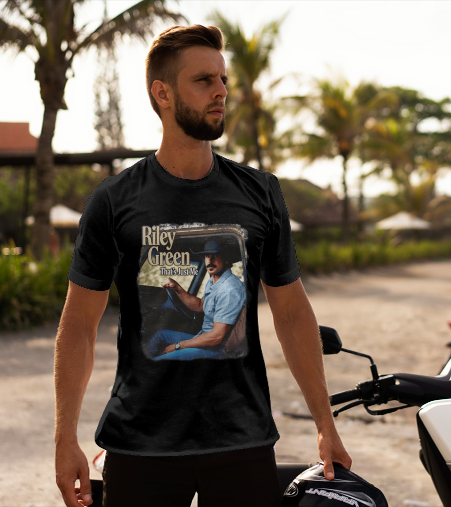 Riley Green That's Just Me Vintage Truck Driver Aesthetic T-Shirt
