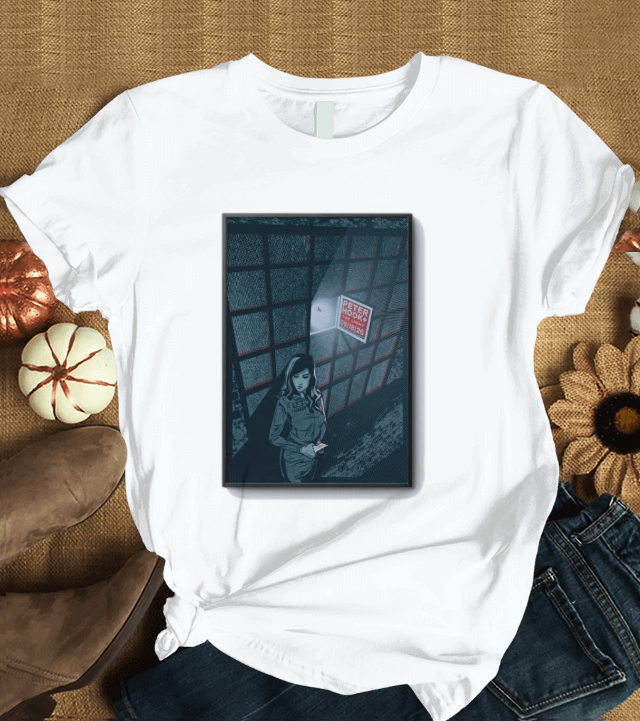Peter Hook And The Light 9 18 2026 Del Mar CA Tour Woman In Dress Guard غرفة المراقبة T-Shirt