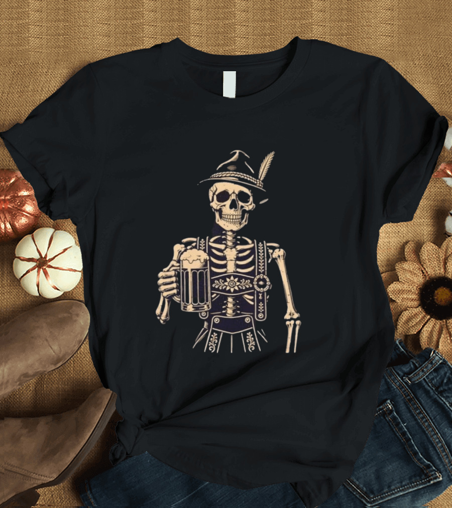Oktoberfest Skeleton In Lederhosen With Beer And Bavarian Hat T-Shirt