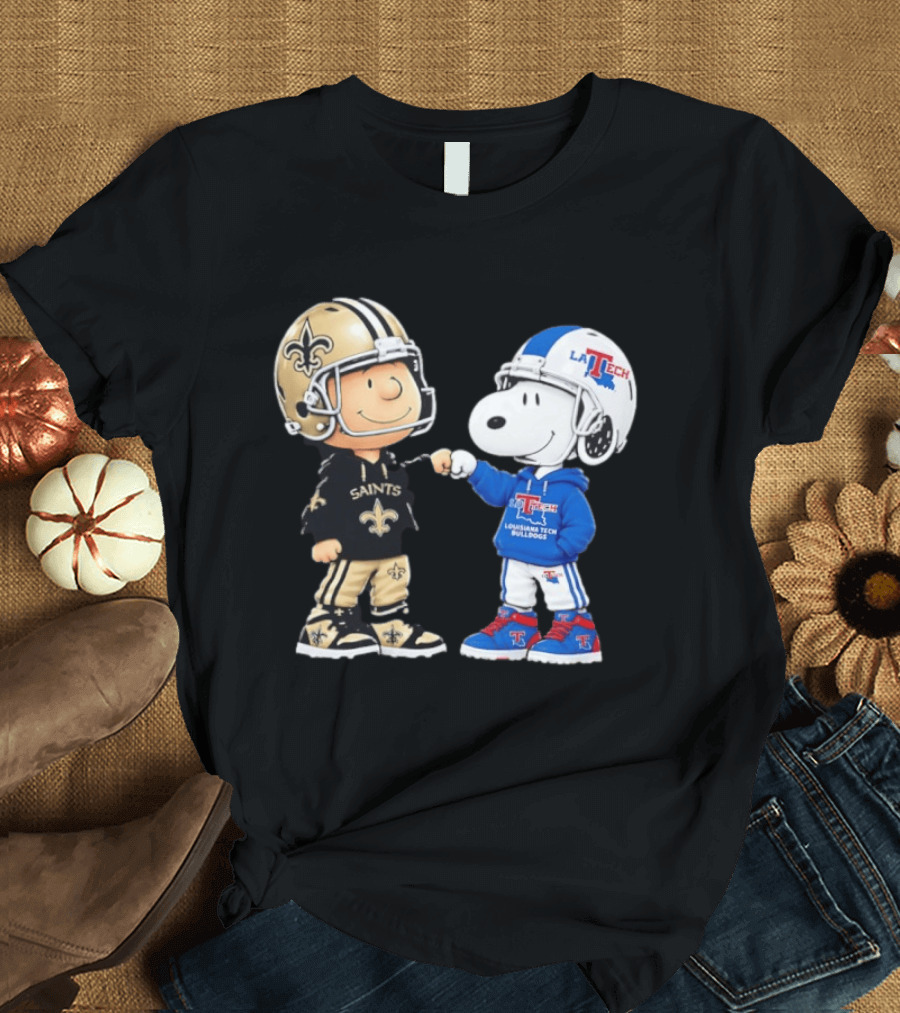 Charlie Brown Saints And Snoopy Louisiana Tech Bulldogs Team Helmet Fist Bump T-Shirt