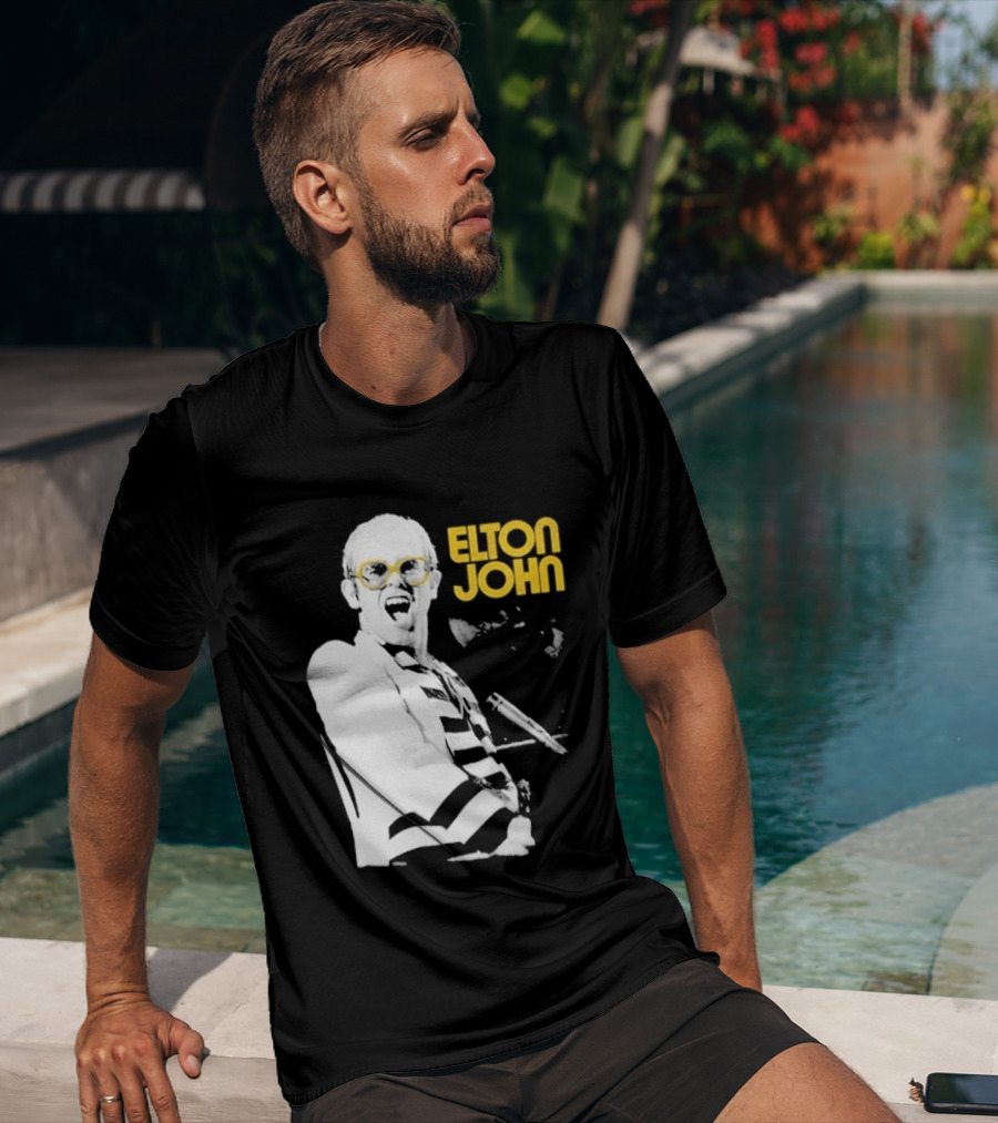 Elton John Classic Concert Series Iconic Glasses And Microphone T-Shirt